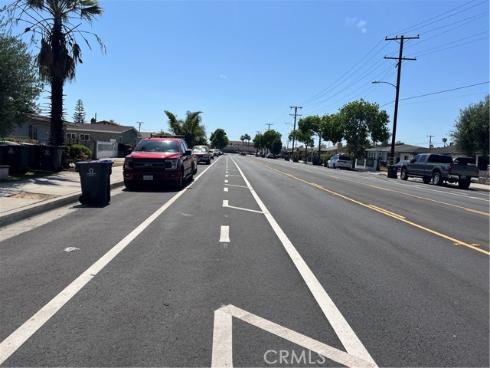 2124 W Civic Center Drive, Santa Ana, CA