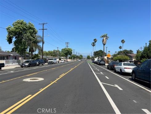 2124 W Civic Center Drive, Santa Ana, CA