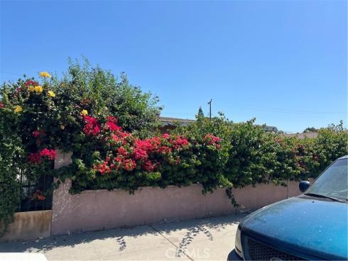 2124 W Civic Center Drive, Santa Ana, CA