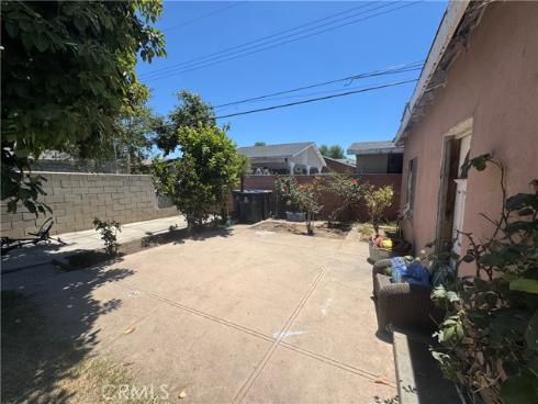 2124 W Civic Center Drive, Santa Ana, CA