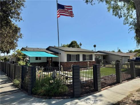 922 W Occidental Street, Santa Ana, CA