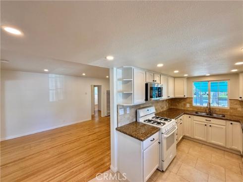 922 W Occidental Street, Santa Ana, CA