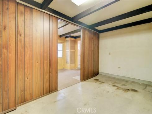 1924 W Secrest Way, Santa Ana, CA