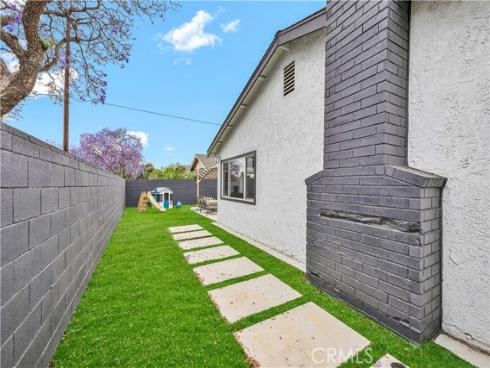 2218 S Linda Way, Santa Ana, CA