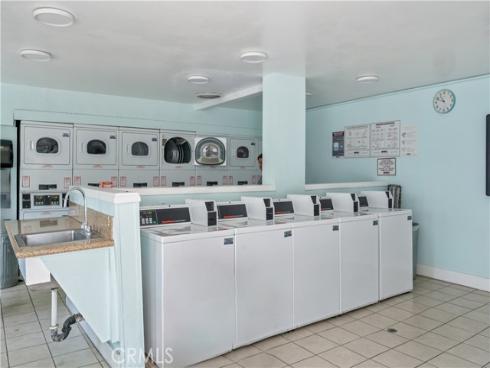 1422  Cabrillo Park  F  Drive, Santa Ana, CA