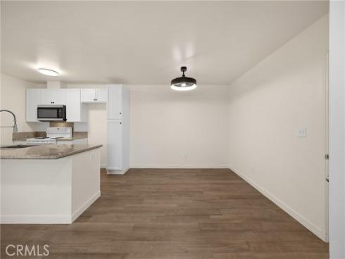 2501 W Sunflower H1 Avenue, Santa Ana, CA