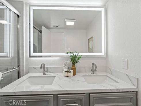 2900 S Greenville H , Santa Ana, CA