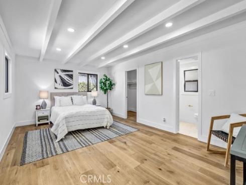 2327  Bonnie Brae  , Santa Ana, CA