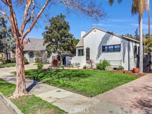 2327  Bonnie Brae  , Santa Ana, CA