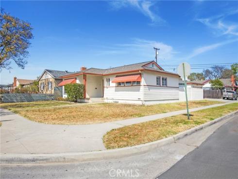 1401 N Linwood Avenue, Santa Ana, CA