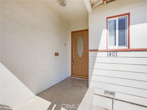 1401 N Linwood Avenue, Santa Ana, CA
