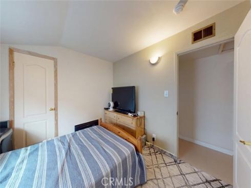 5022 W Kent   Avenue, Santa Ana, CA