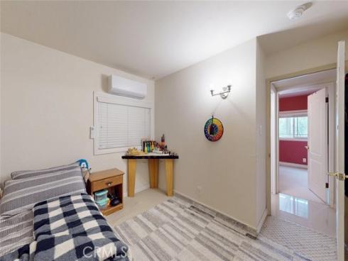 5022 W Kent   Avenue, Santa Ana, CA