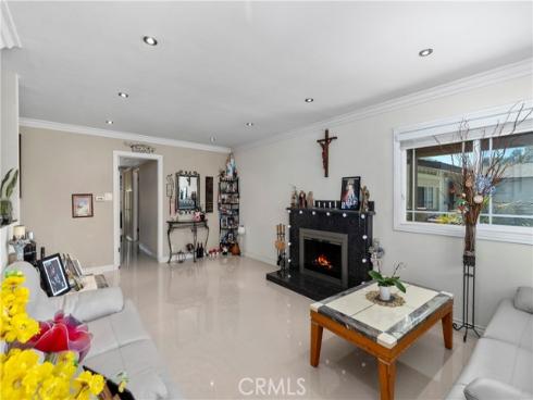 5022 W Kent   Avenue, Santa Ana, CA