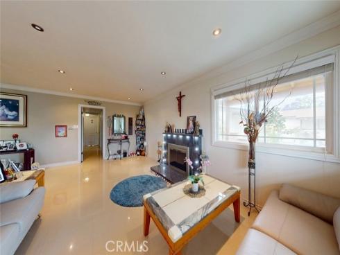 5022 W Kent   Avenue, Santa Ana, CA