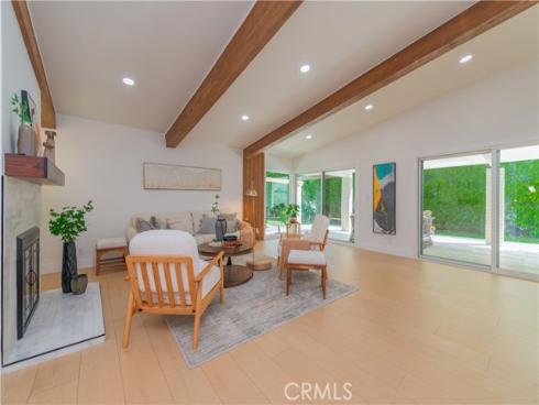 1242 Flaminian Way, Santa Ana, CA