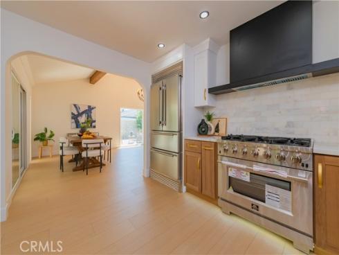 1242 Flaminian Way, Santa Ana, CA