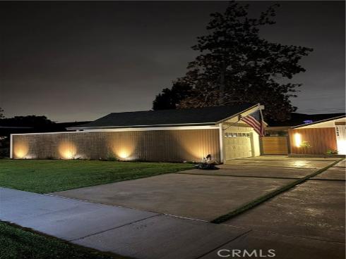 1242 Flaminian Way, Santa Ana, CA