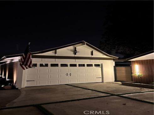 1242 Flaminian Way, Santa Ana, CA