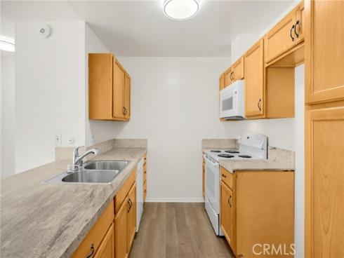 2521 W Sunflower R8 Avenue, Santa Ana, CA