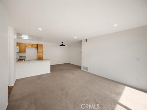 2521 W Sunflower R8 Avenue, Santa Ana, CA