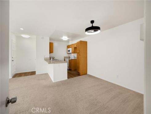 2521 W Sunflower R8 Avenue, Santa Ana, CA