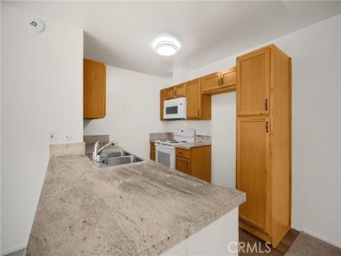 2521 W Sunflower R8 Avenue, Santa Ana, CA