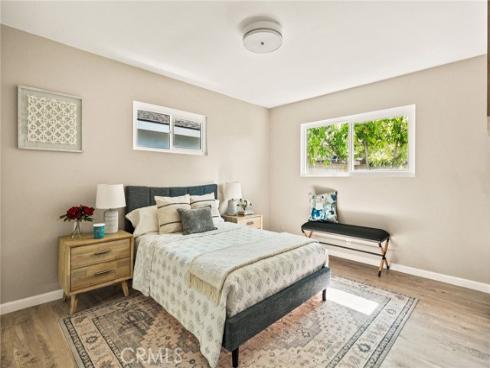 2406 S Pacific Avenue, Santa Ana, CA