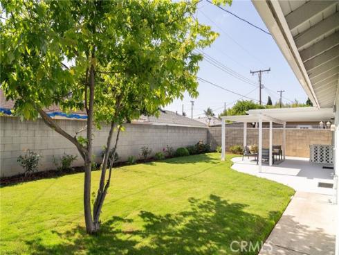 2406 S Pacific Avenue, Santa Ana, CA