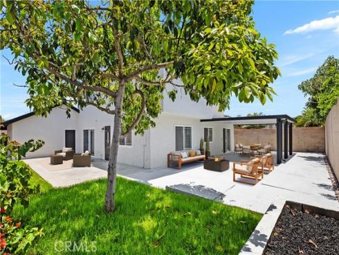 3614 S Olive Street, Santa Ana, CA