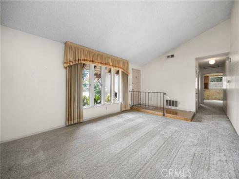 2301 N Lyon   Street, Santa Ana, CA