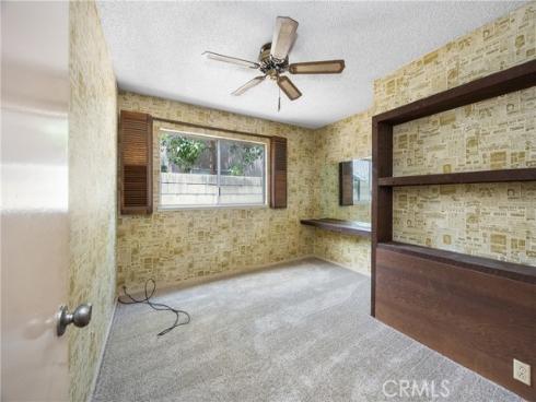 2301 N Lyon   Street, Santa Ana, CA