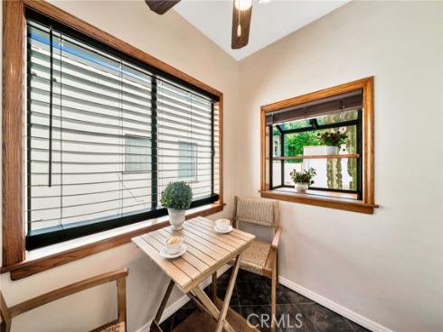 520 W Santa Clara Avenue, Santa Ana, CA