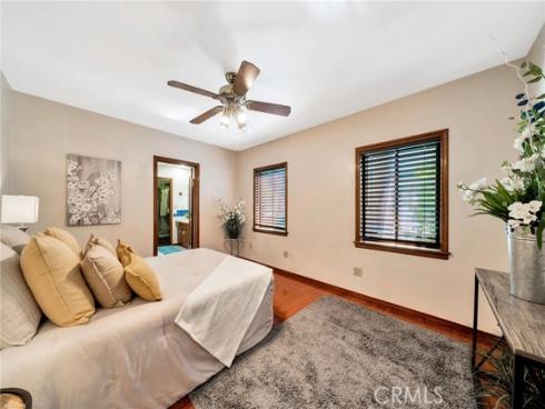 520 W Santa Clara Avenue, Santa Ana, CA