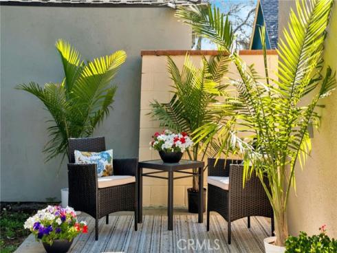 520 W Santa Clara Avenue, Santa Ana, CA