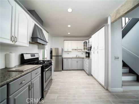 1320 Cabrillo Park D Drive, Santa Ana, CA