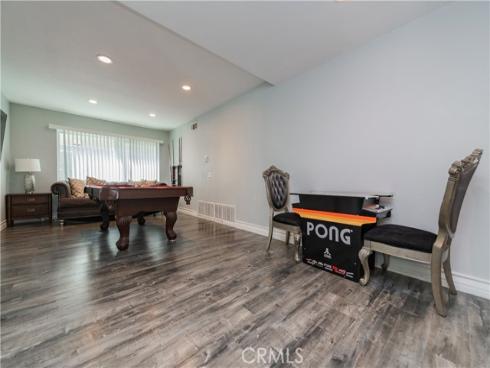 2325 N Linwood Street, Santa Ana, CA