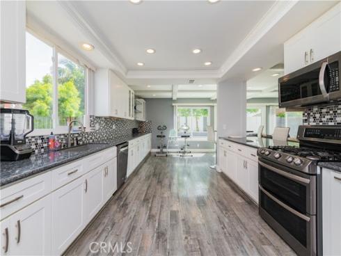 2325 N Linwood Street, Santa Ana, CA