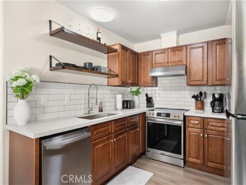 341 Carriage 51-A Drive, Santa Ana, CA