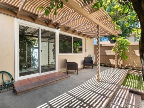 341 Carriage 51-A Drive, Santa Ana, CA