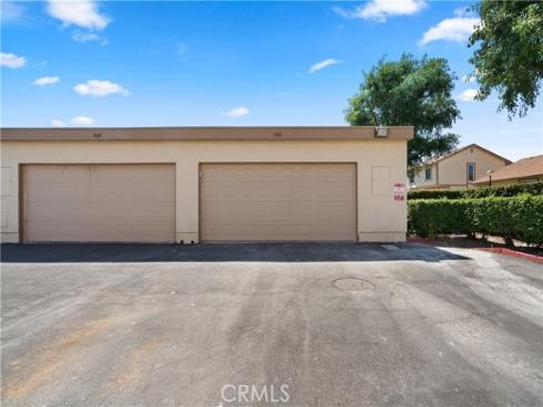 341 Carriage 51-A Drive, Santa Ana, CA