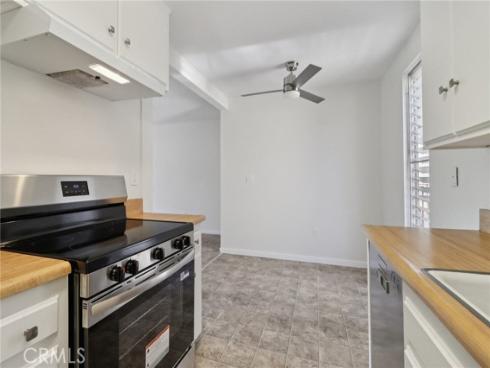 1010 W Macarthur  24  Boulevard, Santa Ana, CA