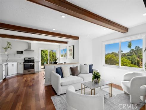 10255  Overhill   Drive, Santa Ana, CA