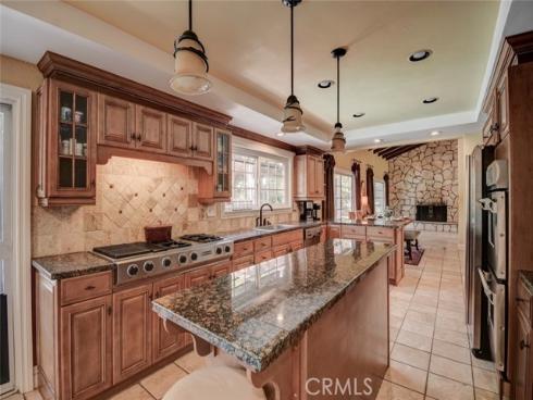 12441  La Bella   Drive, Santa Ana, CA