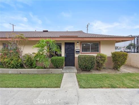 2500 S Salta 43 Street, Santa Ana, CA