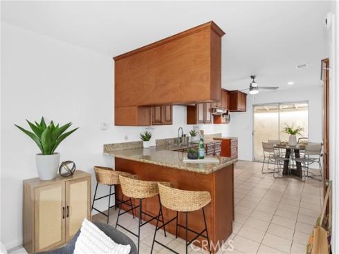 2500 S Salta 43 Street, Santa Ana, CA