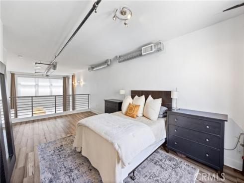 919 E Santa Ana   Boulevard, Santa Ana, CA