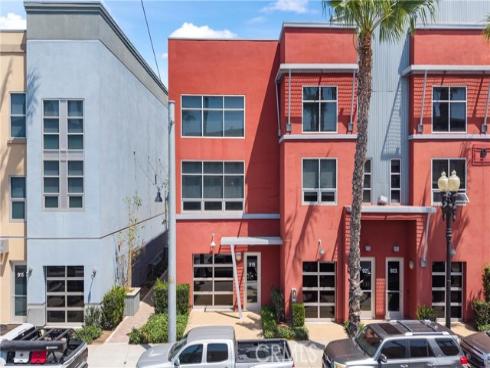 919 E Santa Ana   Boulevard, Santa Ana, CA