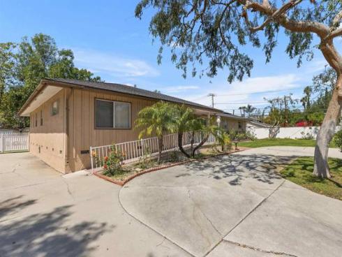 13021  Hewes   Avenue, Santa Ana, CA