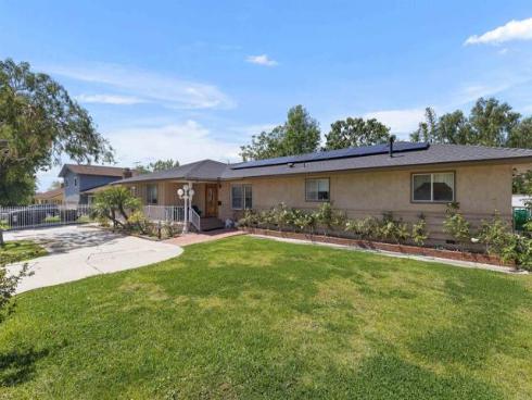 13021  Hewes   Avenue, Santa Ana, CA